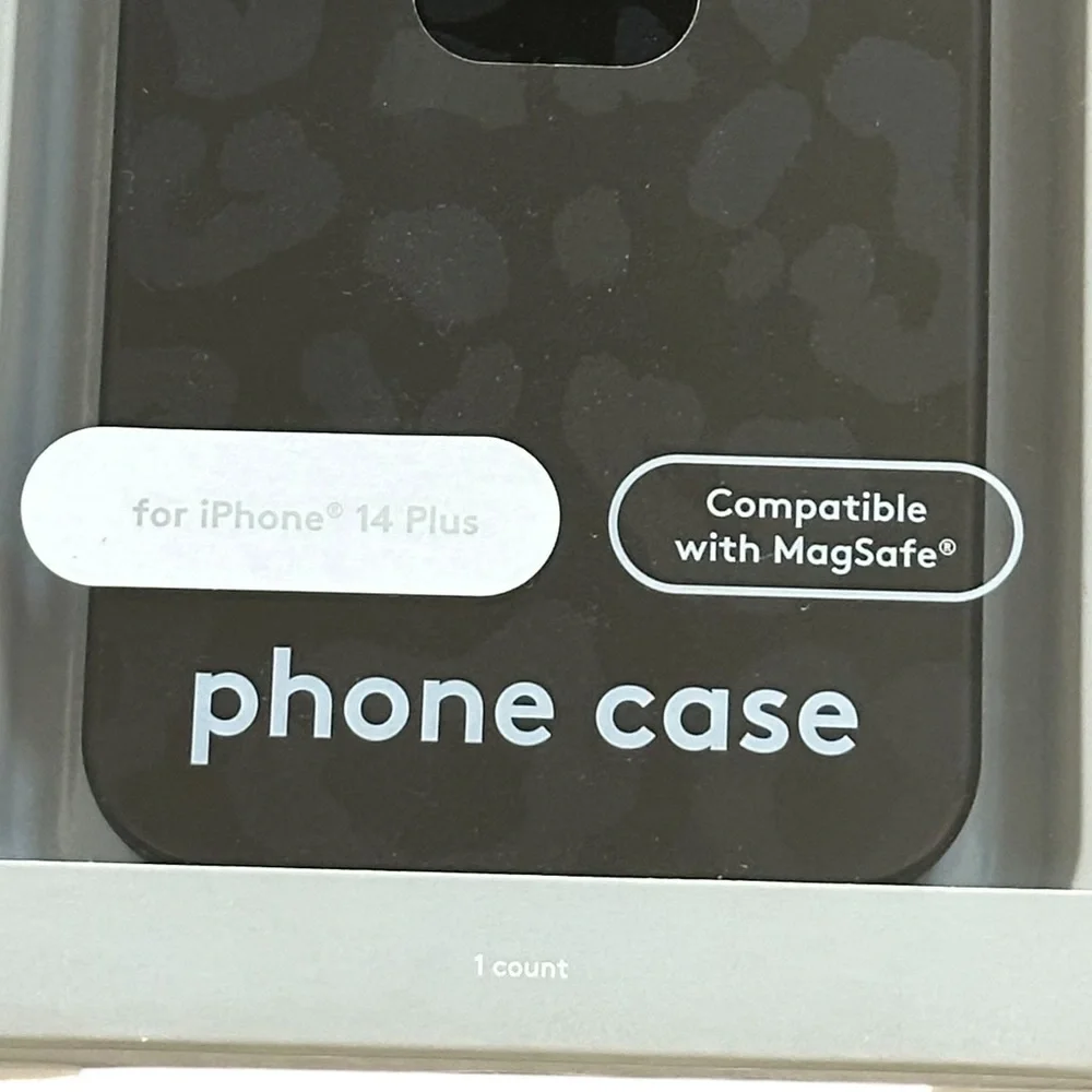 Heyday NIB Apple iPhone 14 Plus Magsafe Black Leopard Phone Case